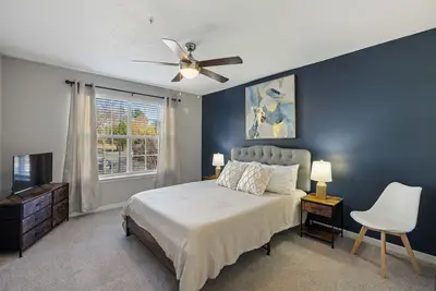 Image de Bright 3br by Uga, Near Dt and Georgia Museum of Art, Urban Oasis