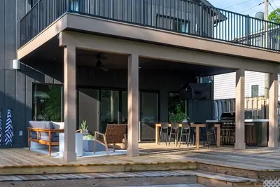 Image de Oakwood Shores with private boat dock + beach access