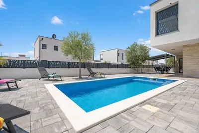 Image de Superbe maison à Vodice avec WiFi
