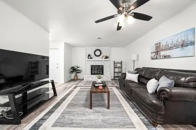 Image de 2-bedroom apartment in cool Fort Smith with Ac