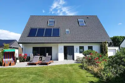 Image de Maison de vacances 'Ferienhaus Meerblick' avec vue sur la mer, terrasse privée et Wi-Fi