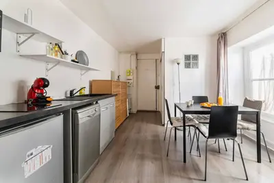 Image de Grand Studio tout confort – République Paris 10