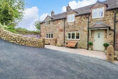 Image de Small Lane Cottage, family friendly, with hot tub in Endon