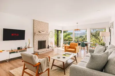 Image de Charming 3-bedroom house in enchanting Beverly Hills