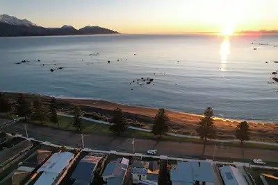 Waterfront | Affordable | Location | Unit 5, Waterfront | Affordable | Location