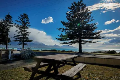 Image de Waterfront | Great Views | Affordable | Unit 8, Waterfront | Great Views | Affordable