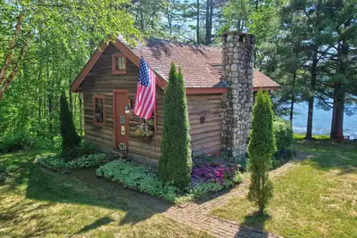 Image de Authentic Maine Log Cabin | Lakefront | Cozy