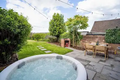 Image de Stunning Stylish 2 Bedroom Cottage