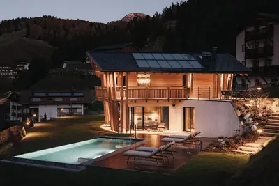 Image de Brand new Chalet for private use