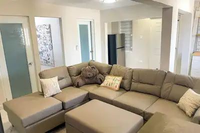Image de Perfect Group Retreat for 10 Near Beach & Airport