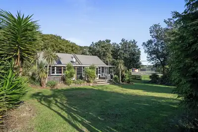 Image de CocoLoco - Waitarere Beach Holiday Home