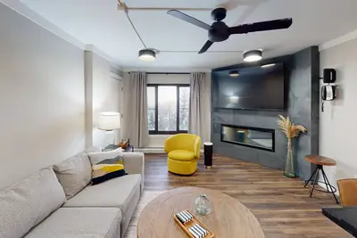 Image de Stunning 2br Condo in Silvercreek by RedAwning