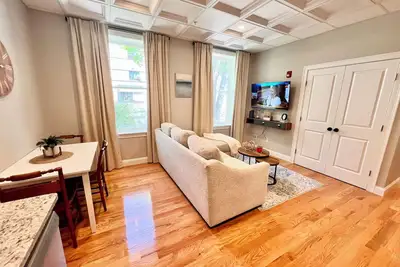 Image de Charming 2-bedroom apartment in Taunton with WiFi, Ac