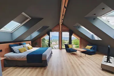 Image de Nouveau! Duplex 90m2 lumineux, moderne et calme, entre lac et montagne