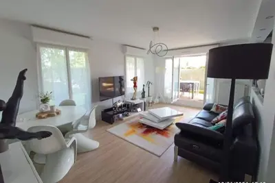 Image de Agréable Appartement en rez-de-jardin de 65 m2