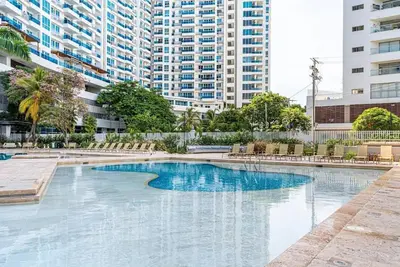 Image de Apartamento en Santa Marta Frente al Mar