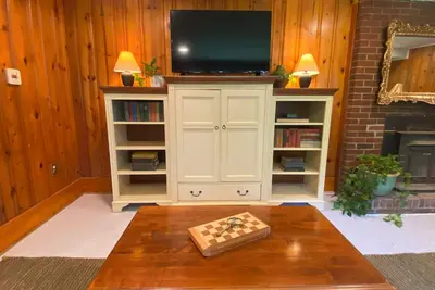 Image de Pet-friendly, Shortpump Guest Suite. Extended Stays Welcome!