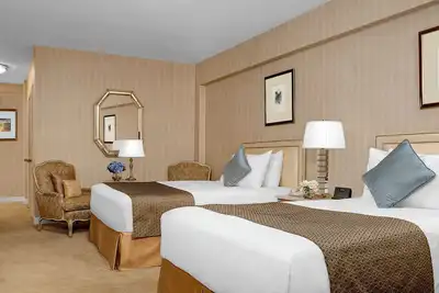 Image de Two Queen Room at Park Lane New York, Pets Are Welcome!