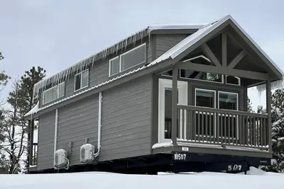 Image de 5a Cozy bedroom chalet with Mountain View, Ac and Wi-Fi in Beautiful Williams