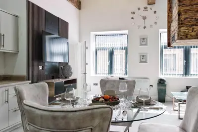 Image de Blissful Bradford Apartment - City Center Gem