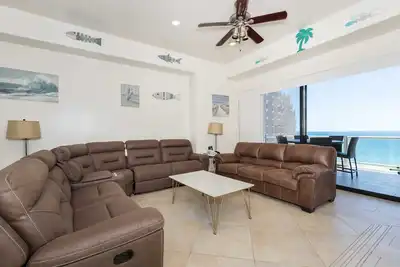 Image de Las Palomas Ov 4br/4ba Cortez 901