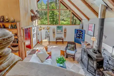 Image de Bullshead Cabin near Truckee River