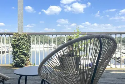 Image de Appartement de luxe avec vue sur l'eau