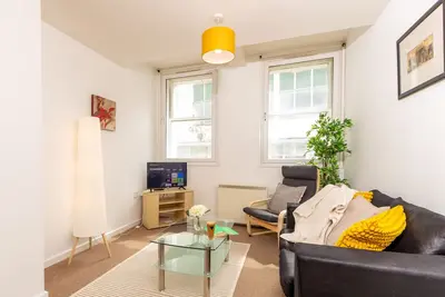 Comfy Chic 2Bed Apt in the Heart of Sheffield