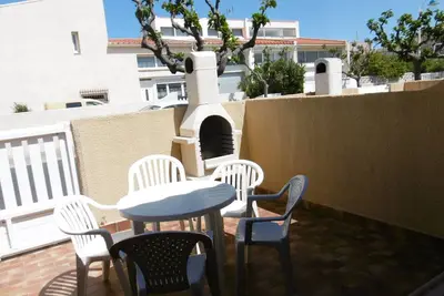 Image de Maison T3 Mezzanine avec Patio à 150m de la Plage – Parking, Bbq, 6 Pers – Port-la-Nouvelle