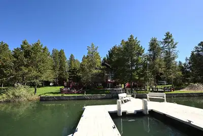 Image de *New Listing* Waterfront, Sleeps 15