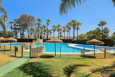 Image de 3 bedroom penthouse apartment in Calahonda