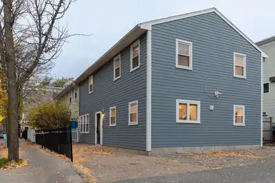 Private Home Near Kendall Sq