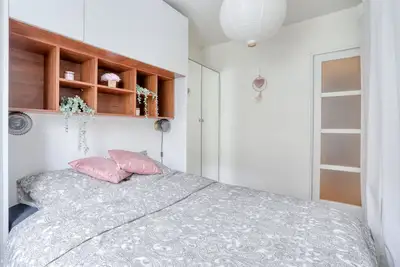 Image de Eden Home\n A 5 minutes de la défense -Paris Appartement élégant et propre