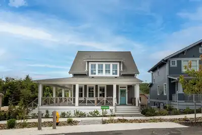 Image de *New* Seabrook's The Laurelhurst: Dog Friendly!