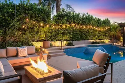 Image de Mission Azul | Private Backyard Resort
