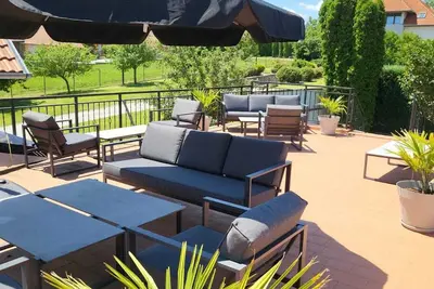 Image de Villa Nova HĂ©vĂz - Apartment 4 with balcony