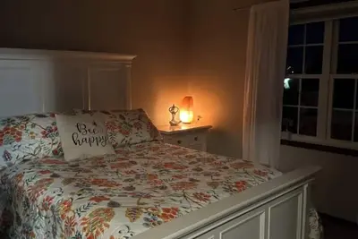 Image de Charming 3-bedroom townhome with WiFi, Ac in adorable Cashton