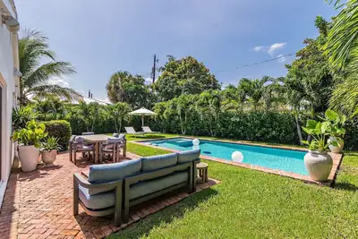 Image de *New* Coastal Haven Wpb