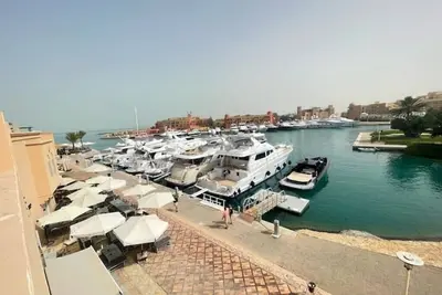 Image de Penthouse: Stunning Marina Views