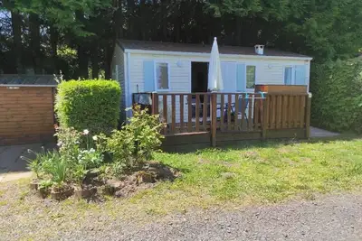 Image de mobil home agreable et fonctionnel dans camping 4*