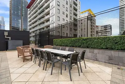 Image de Luxury 3-bedroom apartment in awesome South Melbourne with Parking, WiFi