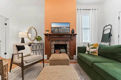 Image de Walk to Forsyth Park: Heart of Savannah, Dogs Ok, Steps from Restaurants