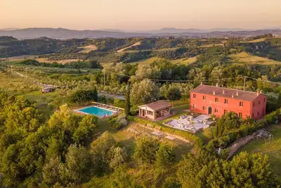 Image de Villa San Miniato Corniano: Iconic 5 Bedrooms Farmhouse with Pool