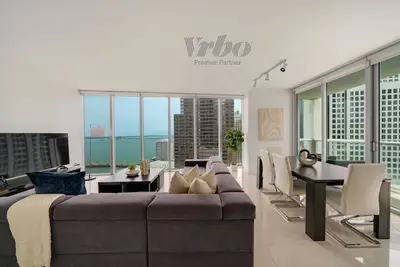 Image de Icon W Brickell Cool Corner Ocean View 2br/2ba