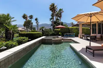 Lakeview Villa with Private Pool, Spa, Pool Table in Desert Princess Resort