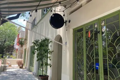 Image de Nice two-story apartment very large and in a great area