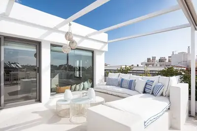 Image de Magnificent Athens Suite | Suite with Private Terrace| Prime Location Close to Beach | 3 Bedrooms | Glyfada