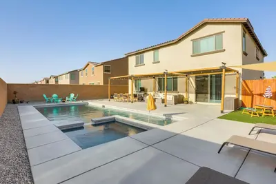 Image de Coachella Home w/ Game Room & 1 Pm Check-Out