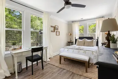 Image de The Cayce Cottage | 3br w\/ Private Pool