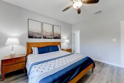 Image de Modern Townhome Heart of Temple